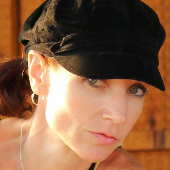 Meet your Posher, Dakota - Picture 1 of 1